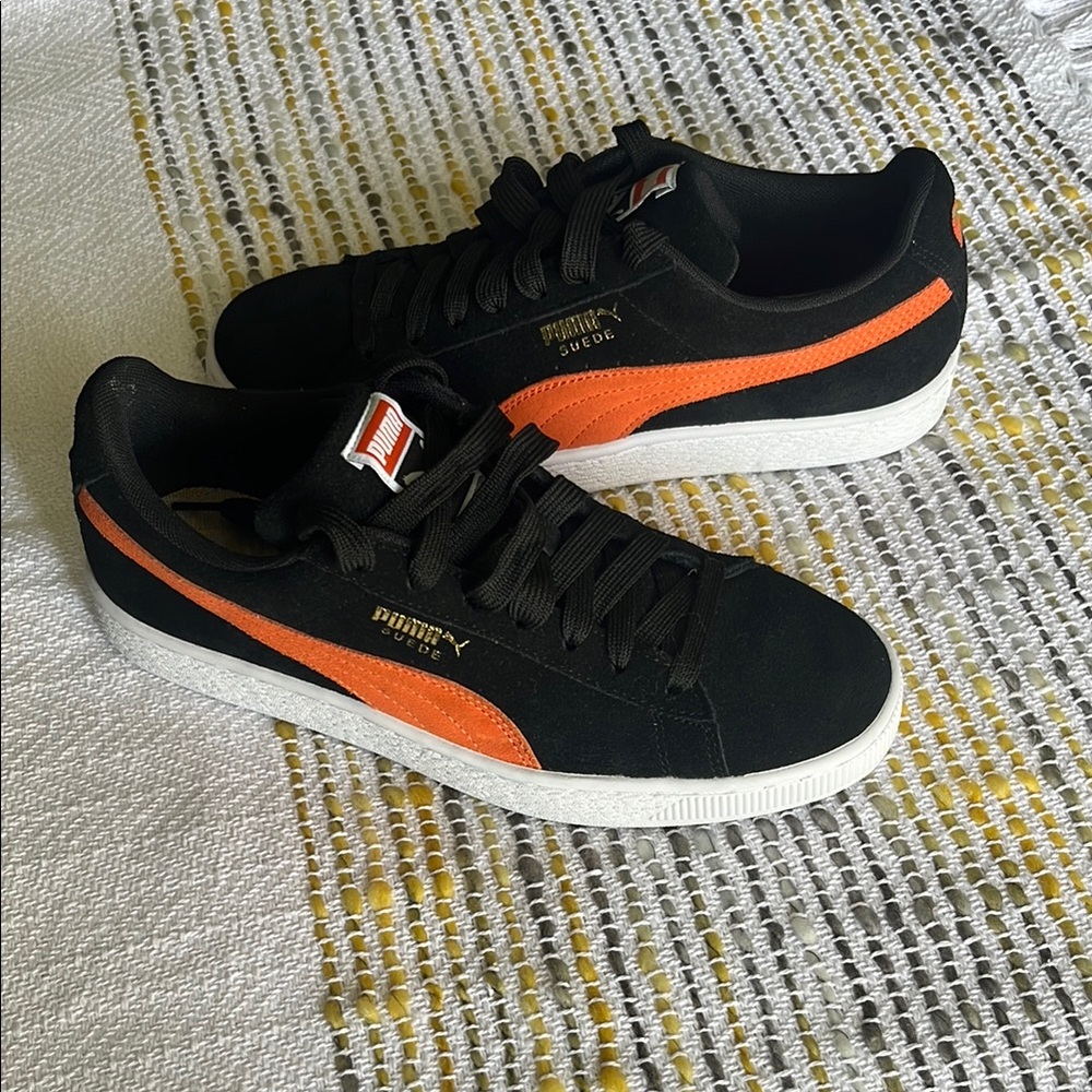 Puma Black and Orange Suede Sneakers Sleek Design